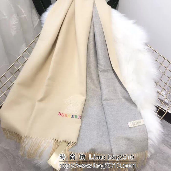 BURBERRY巴寶莉 2018新款 雙色雙面彩色刺繡羊絨圍巾 LLWJ6270